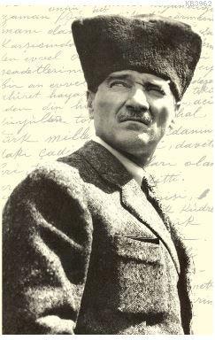 Atatürk 5- Yumuşak Kapak Defter